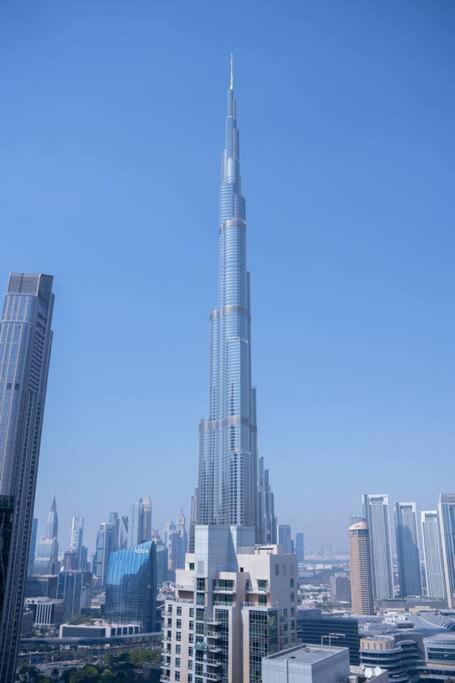 Luxury Burj Khalifa View - Mins Walking Dubai Mall Lägenhet Exteriör bild